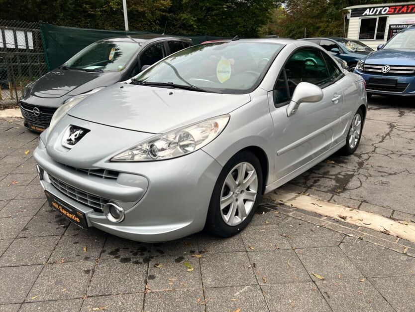 Peugeot 207 146.000 km 4.800 € Düsseldorf 40597