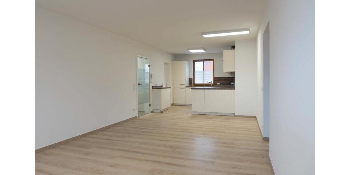 Etagenwohnung Berngau - 3 Zimmer, 73 m&sup2;, 850&euro; | Angebot:26090307