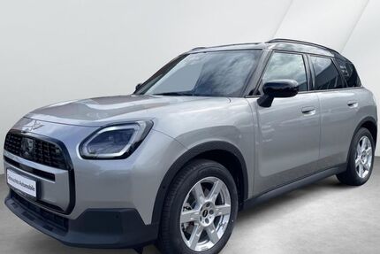 Mini Countryman C (Cooper) 25.341 km 32.380 &euro; Cuxhaven 27472