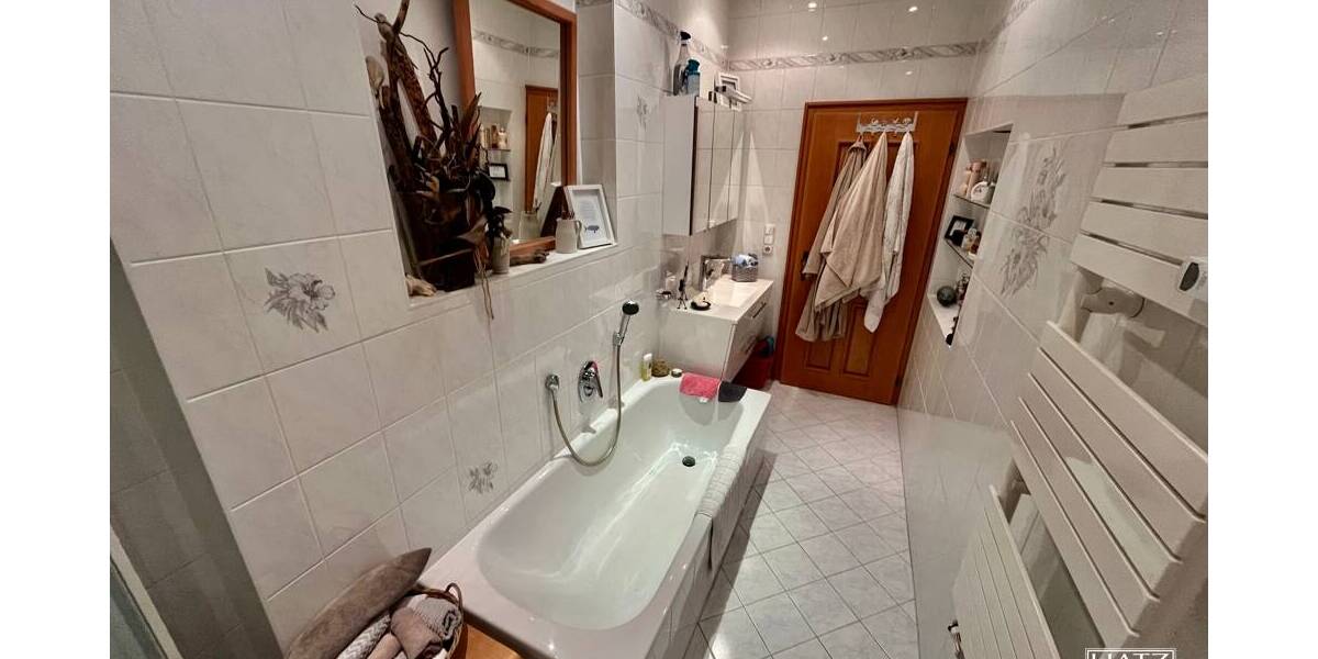 Etagenwohnung Passau Hacklberg - 3 Zimmer, 112 m&sup2;, 850&euro; | Angebot:26435573