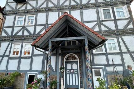 Haus Rotenburg an der Fulda - 9 Zimmer, 235 m&sup2;, 220.000&euro; | Angebot:26879309