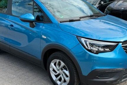 Opel Crossland (X) 99.998 km 8.990 &euro; Berlin 12099