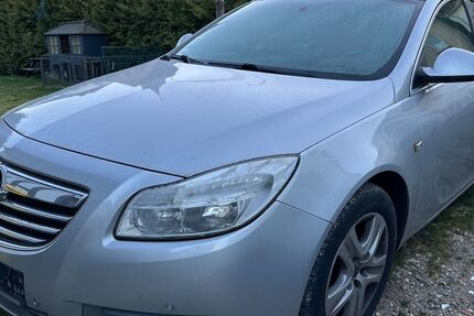 Opel Insignia 240.000 km 3.000 &euro; Russelsheim 65428