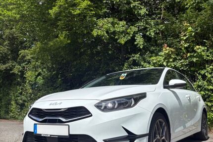 Kia ceed / Ceed 48.000 km 19.500 &euro; Kreuztal 57223