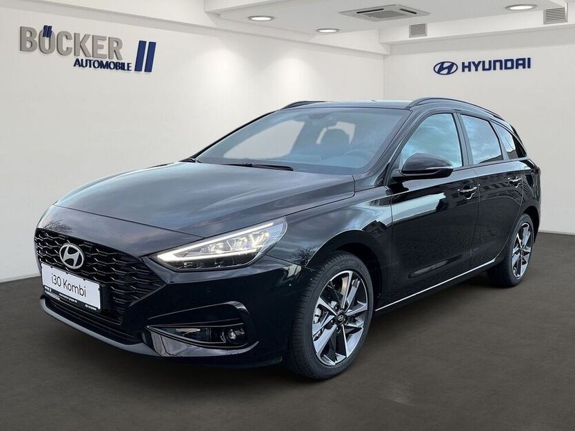 i30