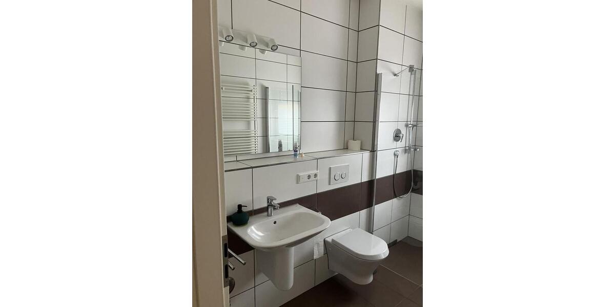Etagenwohnung Ettlingen - 3 Zimmer, 124 m&sup2;, 1.700&euro; | Angebot:26362686