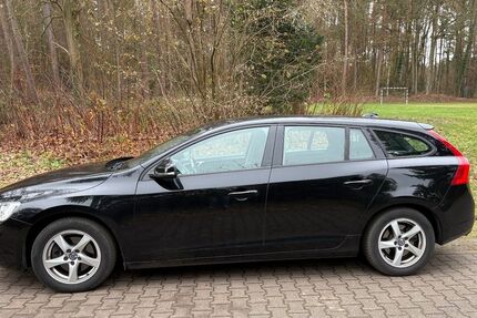 Volvo V60 130.000 km 10.800 &euro; Garstedt 21441