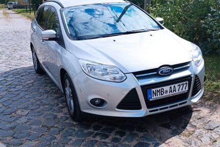 Ford Focus 245.000 km 5.000 &euro; Bad frankenhausen/kiffhäuser 06567