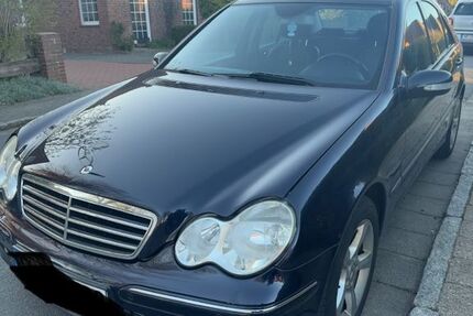 Mercedes-Benz 200 199.858 km 4.500 &euro; Tönning 25832