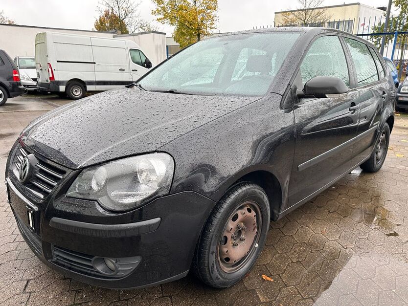 VW Polo 272.000 km 1.290 € Hamburg 20537
