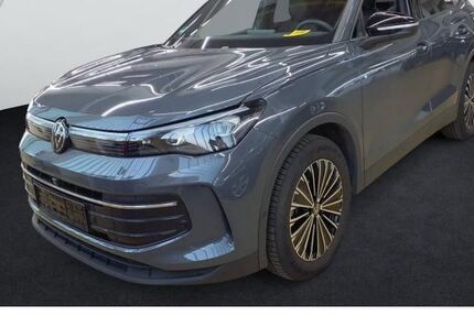 VW Tiguan 25.191 km 34.703 &euro; Nürnberg 90411