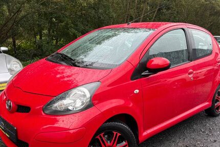 Toyota Aygo (X) 162.199 km 2.690 &euro; Kreuztal 57223