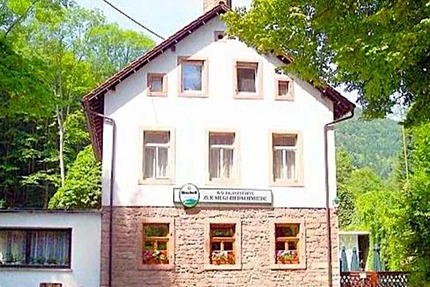 Waldgaststätte Siegfriedschmiede – Ein traditionsreiches Schmuckstück im Edenkobener Tal. - Gewerbeobjekt Edenkoben | Angebot:26402410