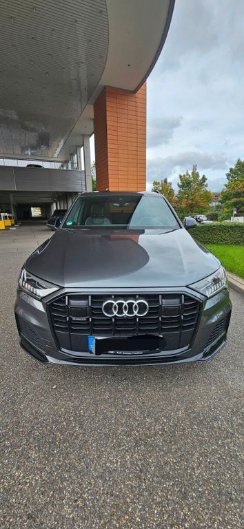 Q7