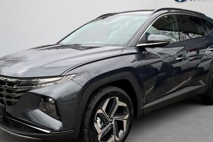 Hyundai TUCSON 6.000 km 34.980 &euro; München 81825