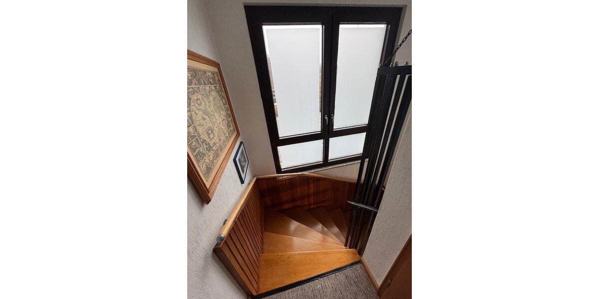 Einfamilienhaus Varel - 6 Zimmer, 140 m&sup2;, 238.000&euro; | Angebot:26829409