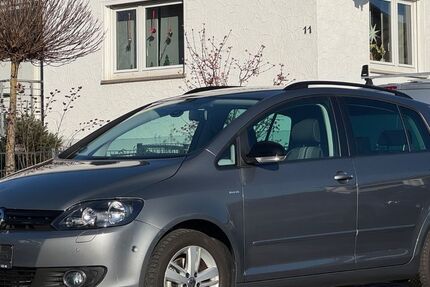 VW Golf 11.573 km 12.490 &euro; Walddorfhäslach (bei Stuttgart) 72141