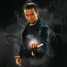Reflection Magic Show by Lion Badree