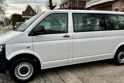 VW T5 Transporter 150.000 km 14.980 € München 81827