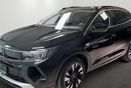 Opel Grandland (X) 55.417 km 21.990 &euro; München 80339