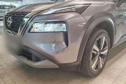 Nissan X-Trail 32.909 km 28.490 &euro; Helgoland 27498