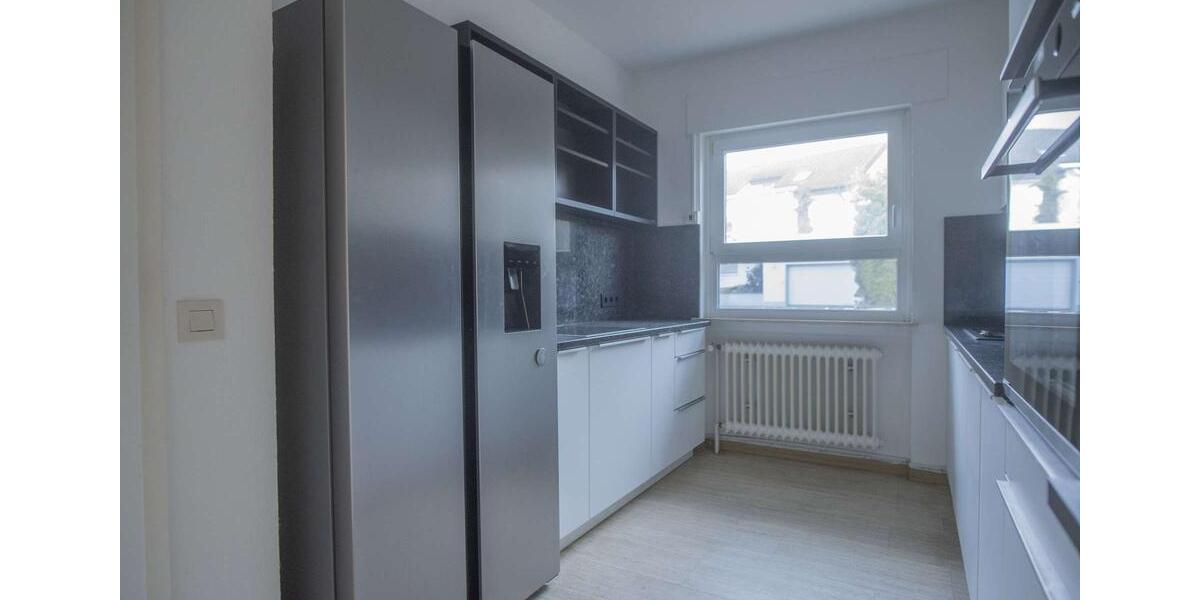 Einfamilienhaus Usingen - 6 Zimmer, 152 m&sup2;, 1.825&euro; | Angebot:25052887