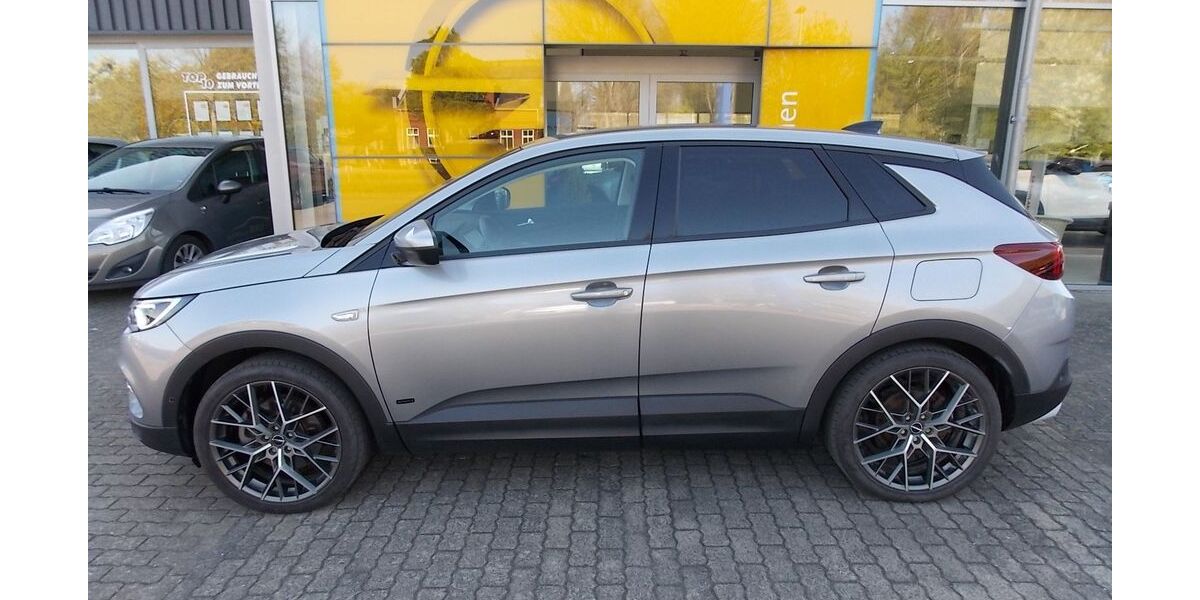 Opel Grandland (X) 46.538 km 21.990 &euro; Brunsbüttel 25541