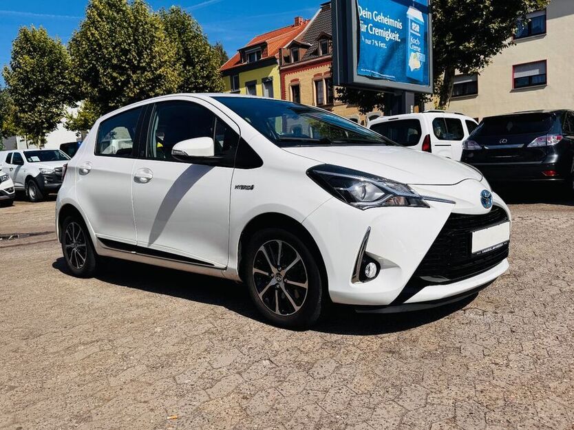 Yaris