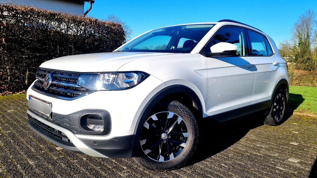 VW T-Cross 64.000 km 15.200 &euro; Bergisch Gladbach 51465