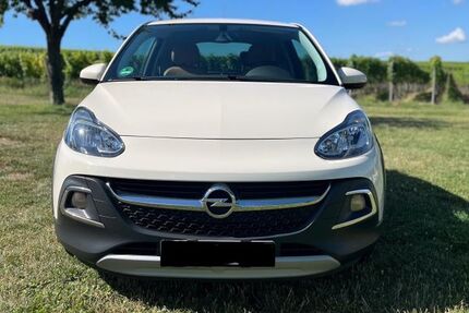 Opel Adam 86.000 km 8.800 &euro; Vogtsburg 79235
