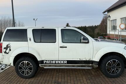 Nissan Pathfinder 101.250 km 6.700 &euro; Schöneck / Vogtland 08261