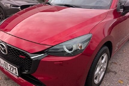 Mazda 2 5.850 km 19.880 &euro; Freilassing 83395