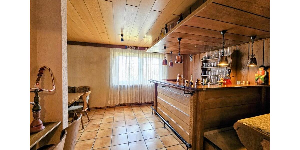 Einfamilienhaus Twistetal - 9 Zimmer, 306 m&sup2;, 338.000&euro; | Angebot:27022248