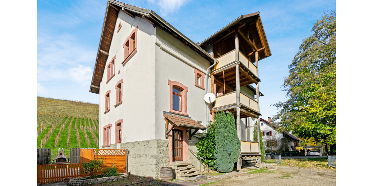 Altbauwohnung mit Potenzial in toller Lage von Oberkirch 4 zimmer
