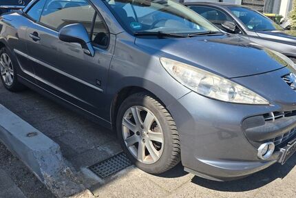 Peugeot 207 123.000 km 2.800 &euro; Meckenheim 53340