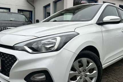 Hyundai i20 108.000 km 9.949 &euro; Gummersbach 51645