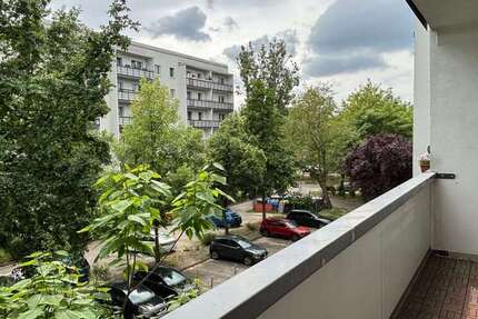Wohnung zum Mieten in Berlin 829 € 69.86 m²