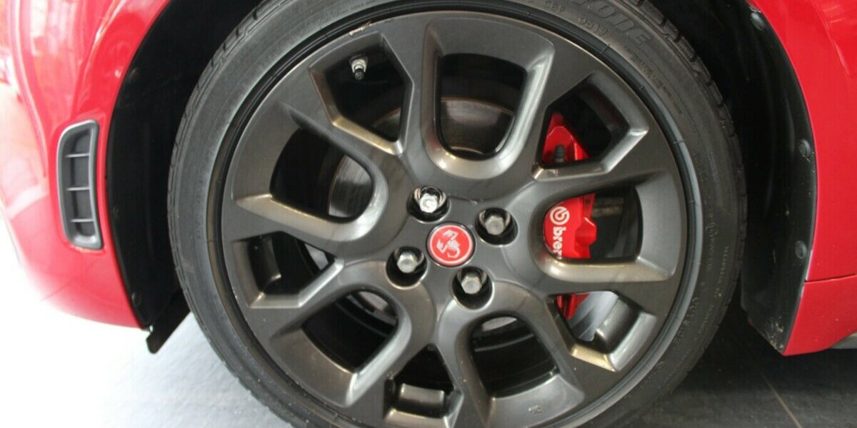 Abarth 124 Spider Serie 0 Turismo 1.4 MultiAir Turbo 70.944 km 23.980 &euro; Euskirchen 53881
