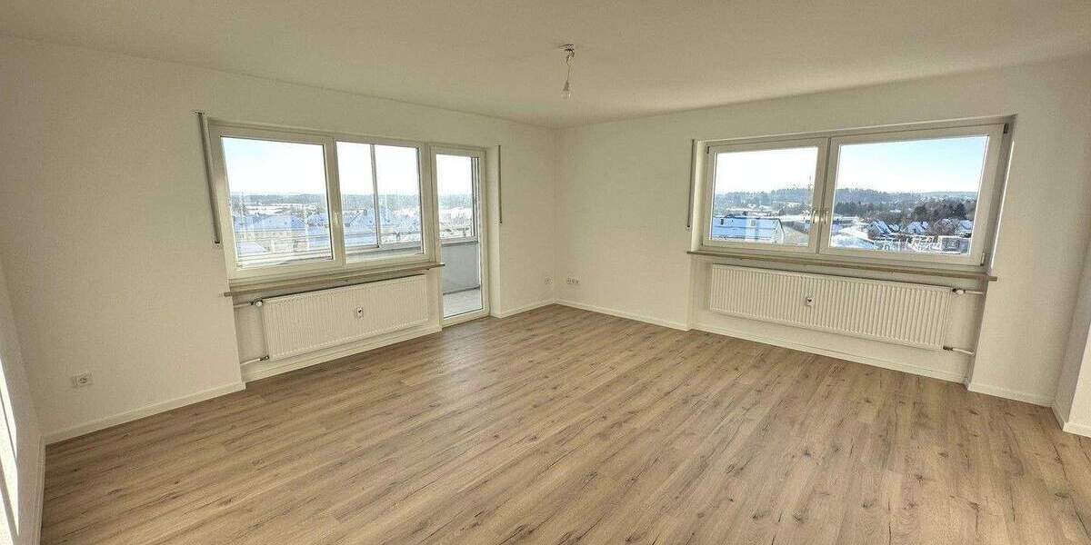 Etagenwohnung Tirschenreuth - 5 Zimmer, 104 m&sup2;, 208.000&euro; | Angebot:24657152