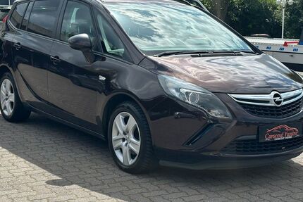 Opel Zafira 171.000 km 5.990 € Buxtehude 21614