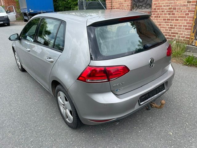VW Golf 235.500 km 4.790 &euro; Eisenberg in Thüringen 07607