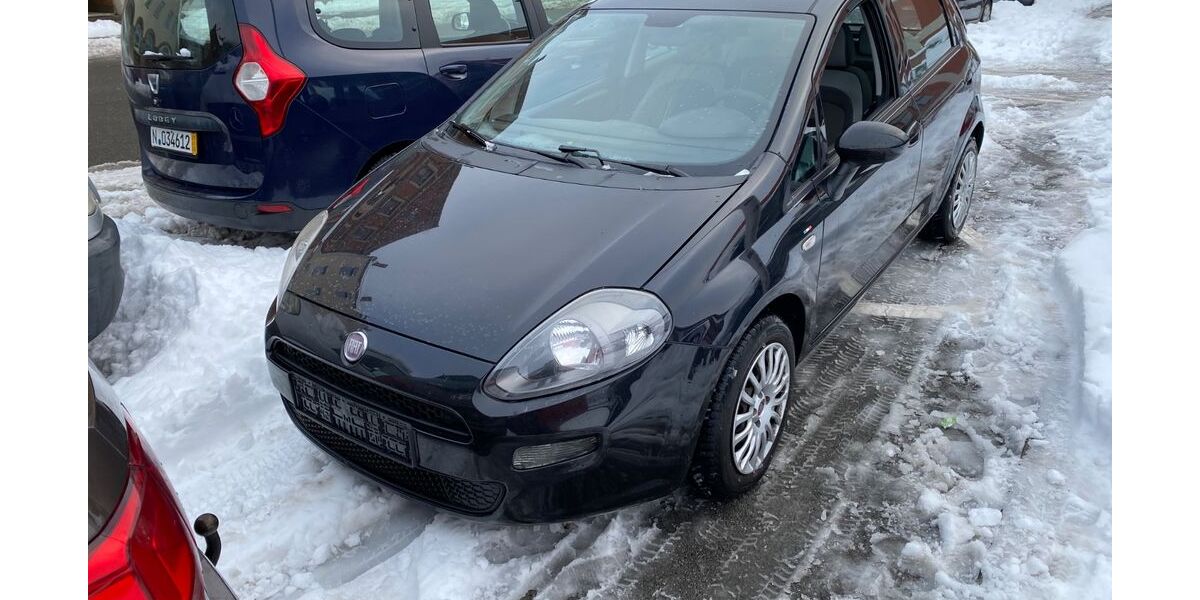 Fiat Punto 150.000 km 2.650 &euro; Fürth 90763