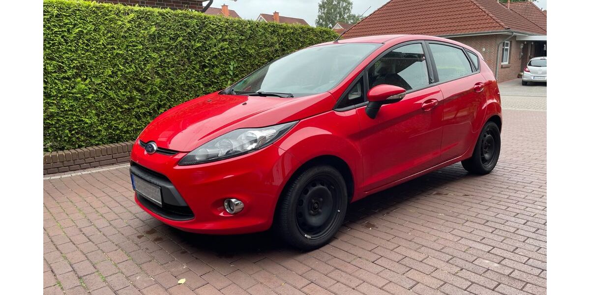Ford Fiesta 62.425 km 4.900 &euro; Apen 26689