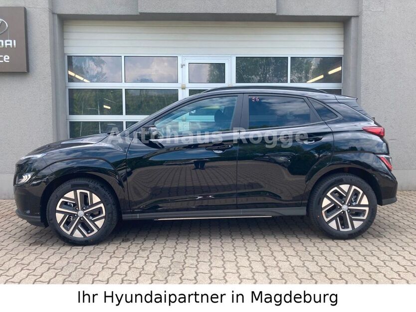 Hyundai KONA 9.812 km 27.200 € Magdeburg 39116
