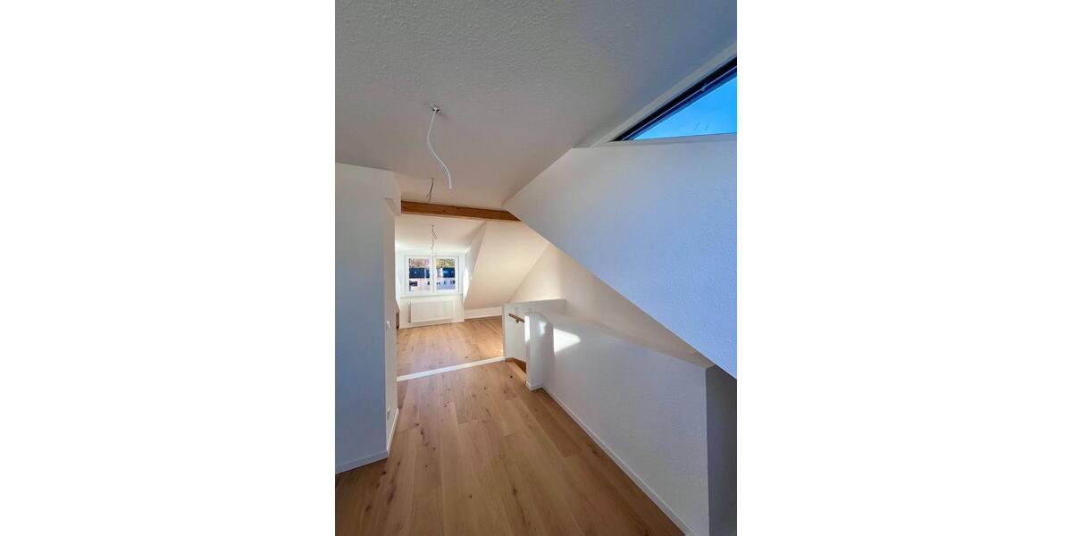 Reihenhaus Stuttgart Stuttgart-West - 4.5 Zimmer, 128 m&sup2;, 1.840&euro; | Angebot:24117388