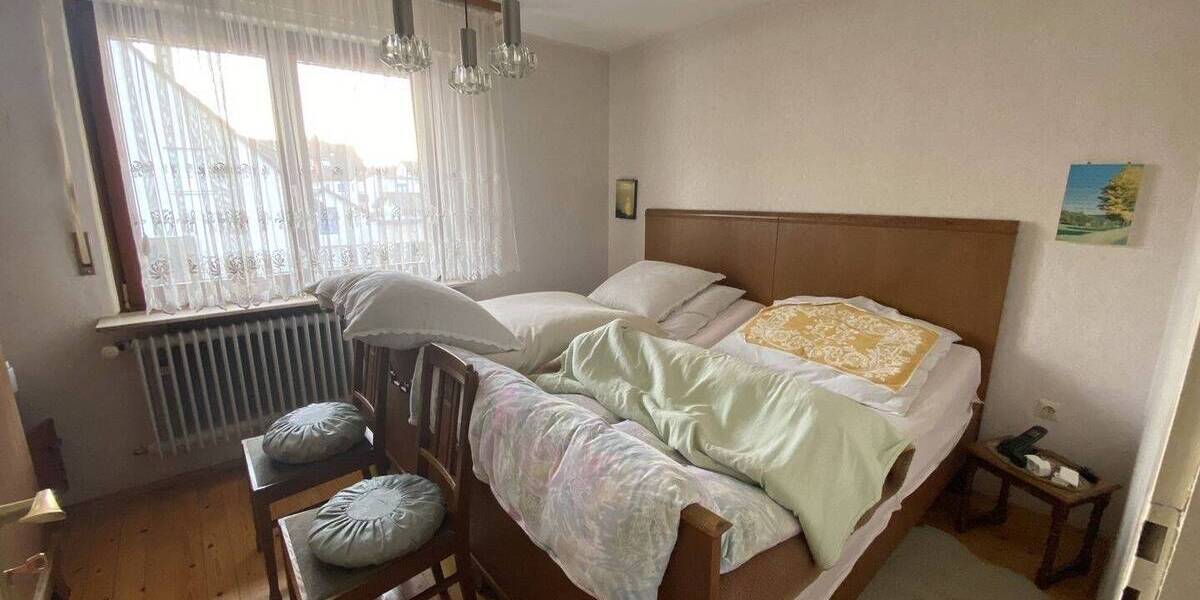 BIETERVERFAHREN - PROVISIONSFREI für Käufer - Einfamilienhaus mit Entwicklungsspielraum 4 zimmer