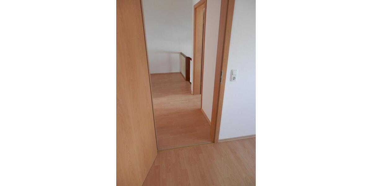 Einfamilienhaus Neuötting - 5 Zimmer, 105 m&sup2;, 1.200&euro; | Angebot:26408413
