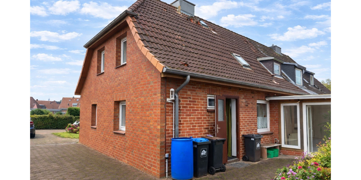 Doppelhaushälfte Bad Bramstedt - 5 Zimmer, 89 m&sup2;, 275.000&euro; | Angebot:25773559