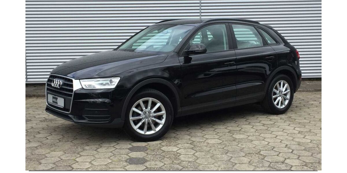 Audi Q3 140.164 km 12.850 &euro; Hamburg 22393
