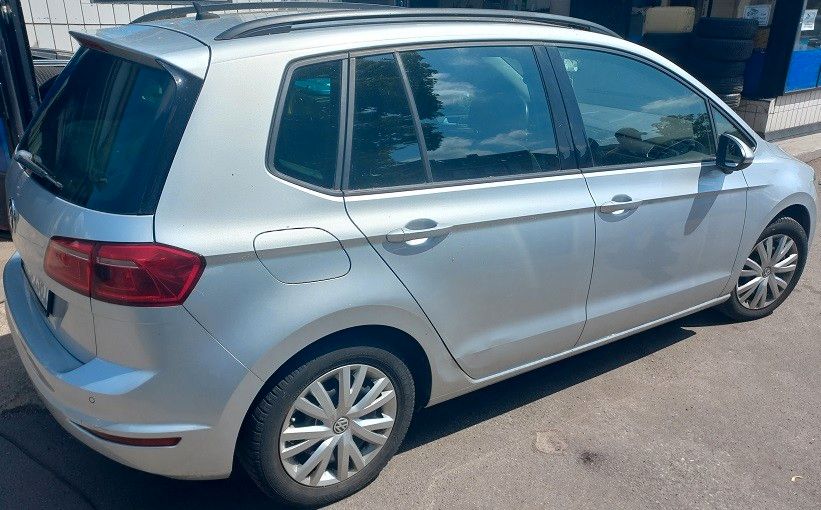 VW Golf 205.263 km 7.999 &euro; Hamburg 21031